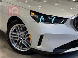 بی ئێم دەبڵیو سیریەس 5